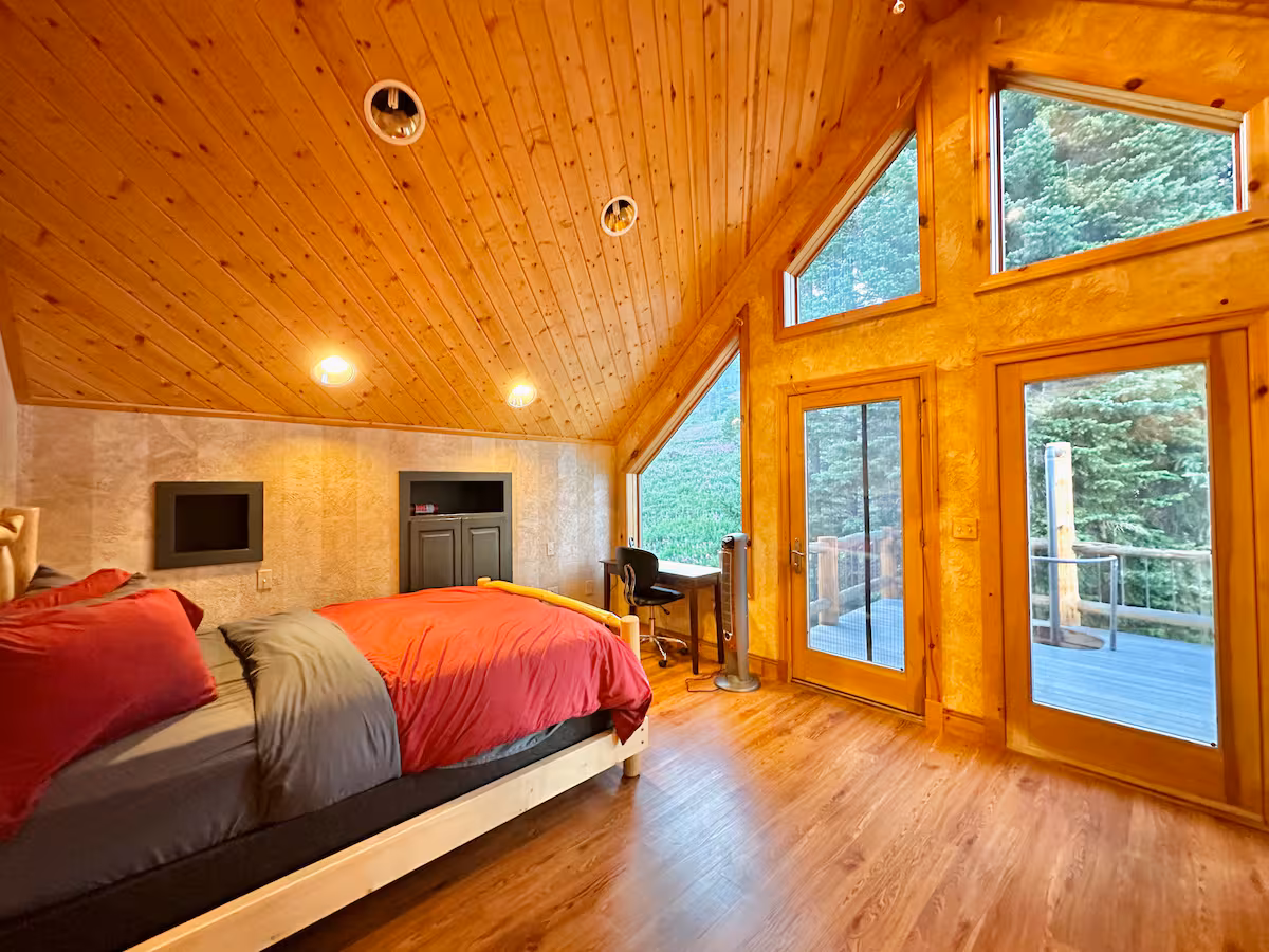 A more secluded stay with a private bathroom and a quieter retreat when you still want the shared Roost atmosphere.