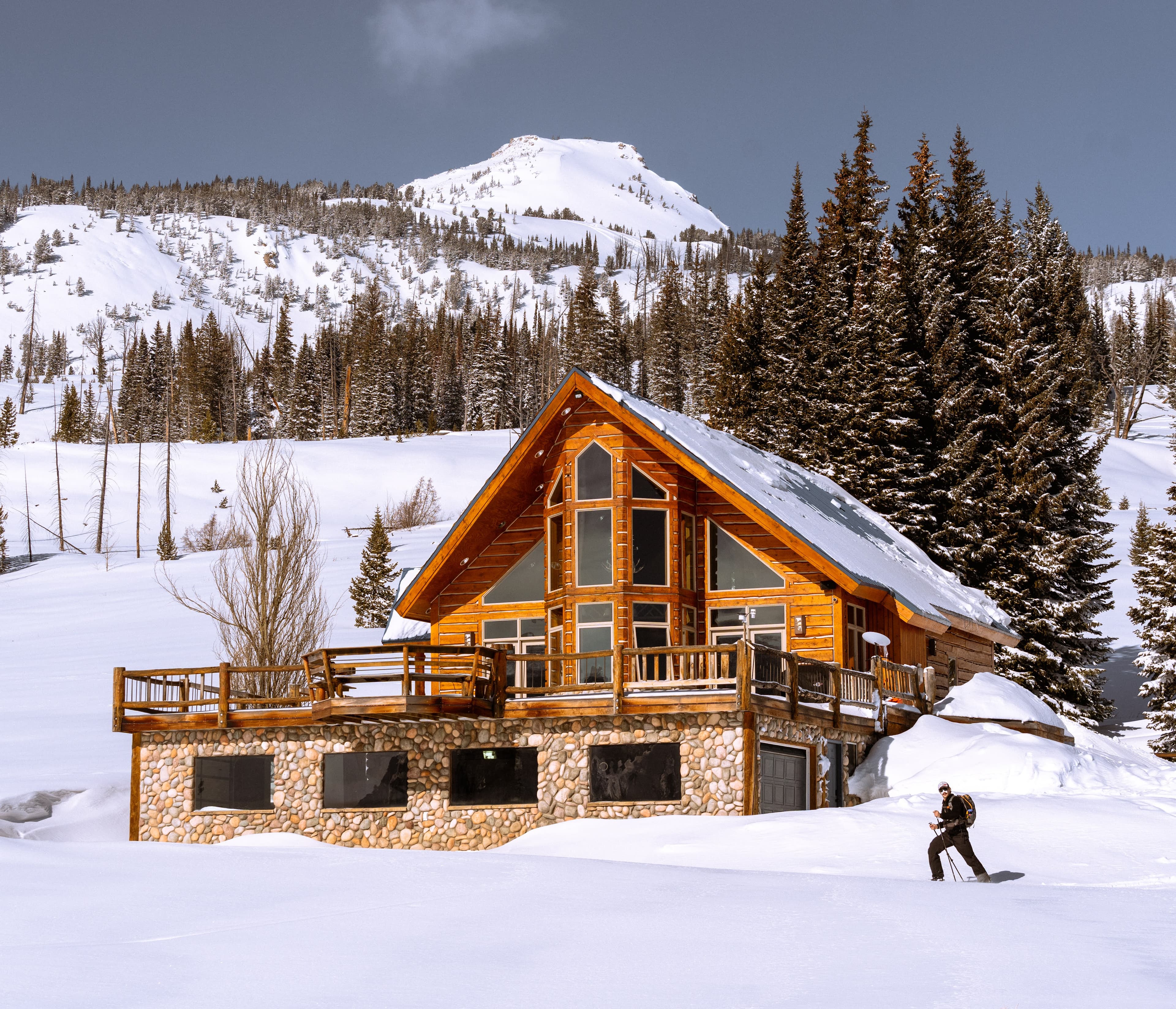 A full-property booking for crews who want the kitchen, living space, gear staging, and evening rhythm to themselves.